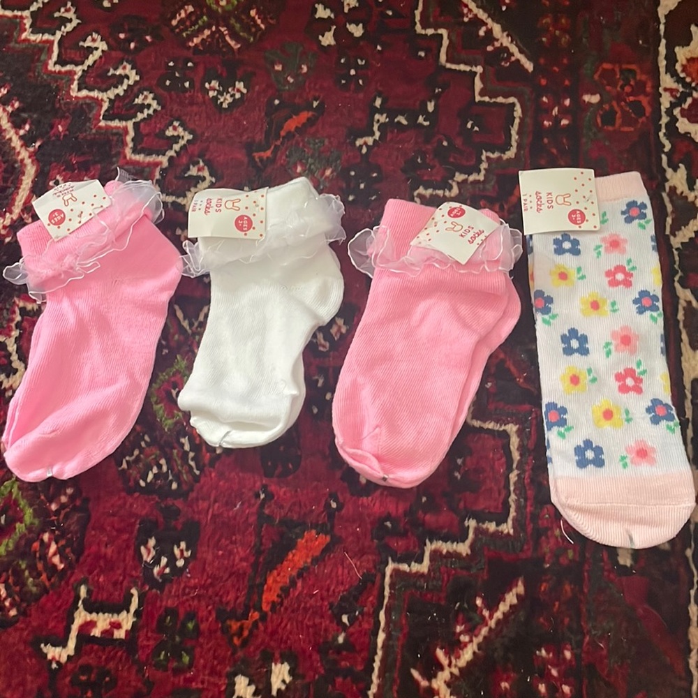 Young girls socks‎